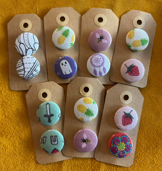 Random Button 2 Packs - 1"