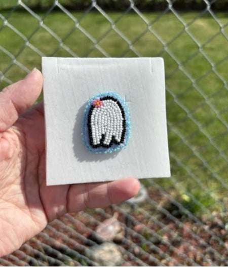 Little Ghost Beaded Brooch - Pink Flower